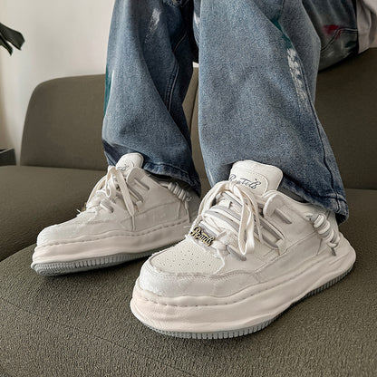 Thick soled fashionable versatile dissolving shoes black sneakers