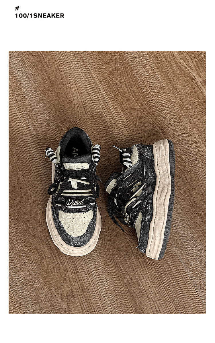 Thick soled fashionable versatile dissolving shoes black white sneakers