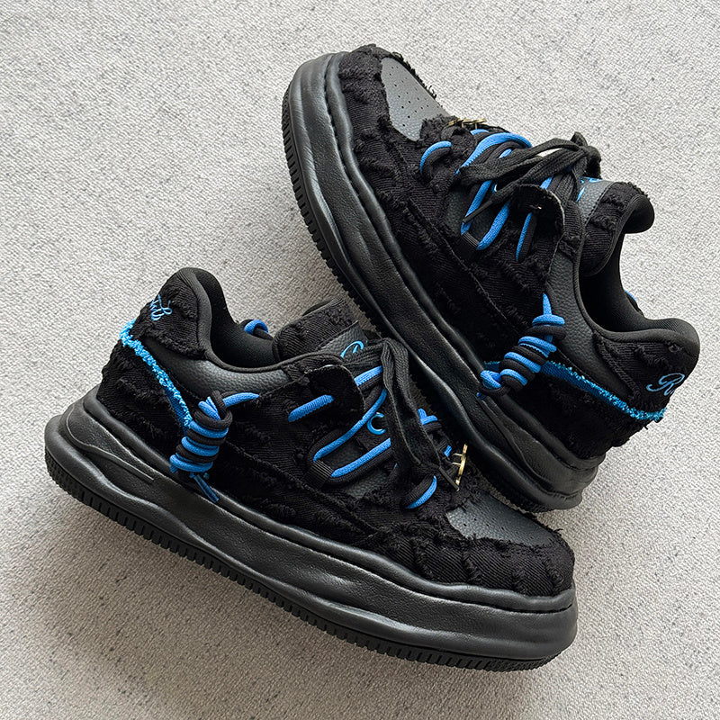 Thick soled fashionable versatile dissolving shoes black sneakers